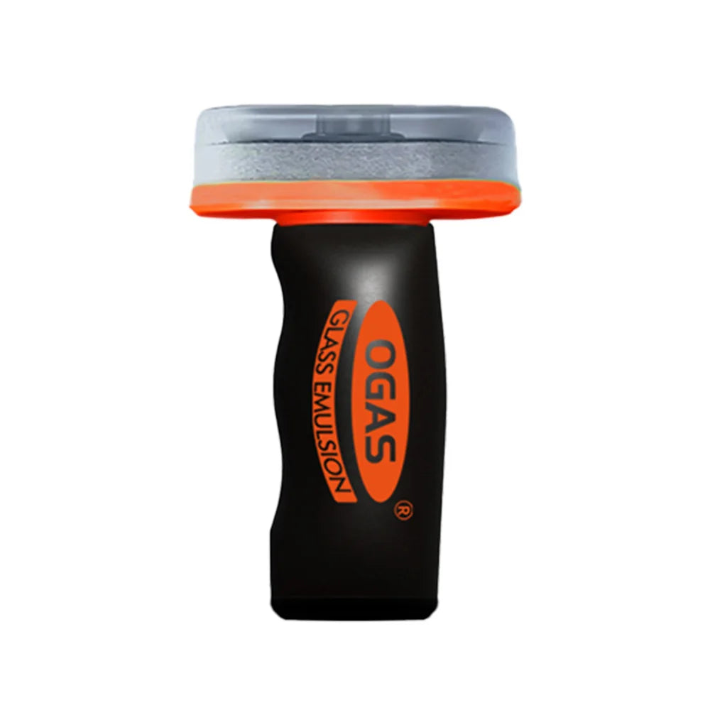 Nettoyant hydrophobe pour pare-brise de voiture